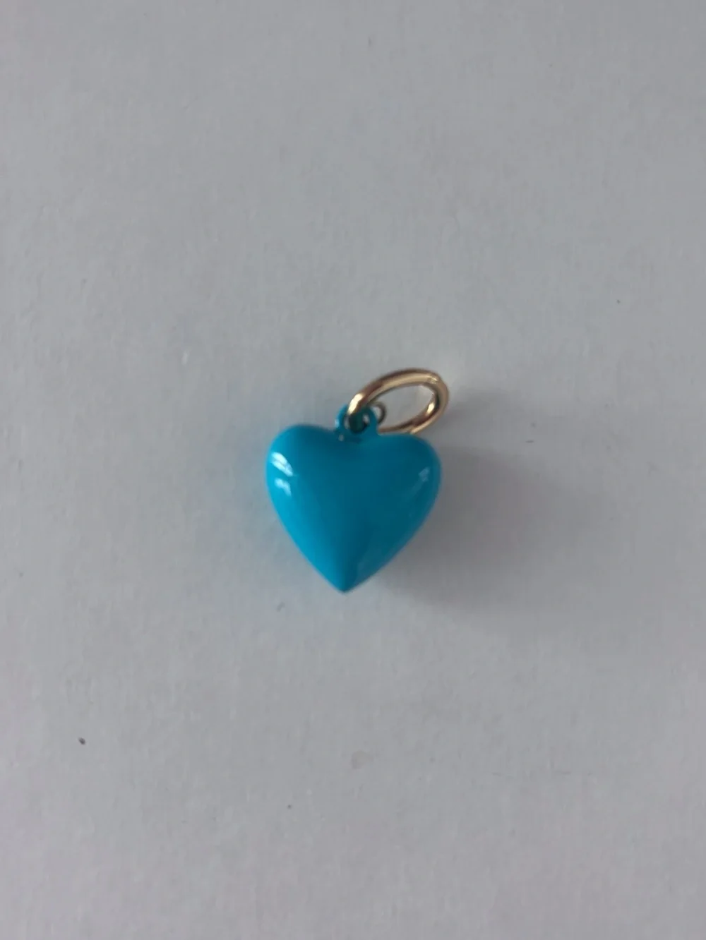NWOT Roxanne Assoulin The Mini Puffy Heart Charm